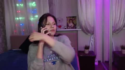 Zlata online show from May 14, 2026, 4:14 pm