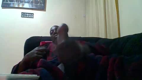 Zlatann2012 online show from April 7, 2026, 2:34 am