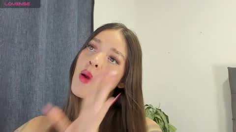 Snapshot of zoe69__ chatting on February 23, 2025, 2:18 am ZOE online show from February 23, 2025, 2:18 am