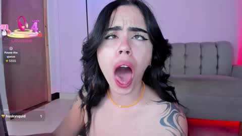 zoe online show from October 28, 2025, 2:20 pm