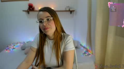 Snapshot of zoe_brk chatting on April 15, 2026, 8:31 pm zoe brk online show from April 15, 2026, 8:31 pm