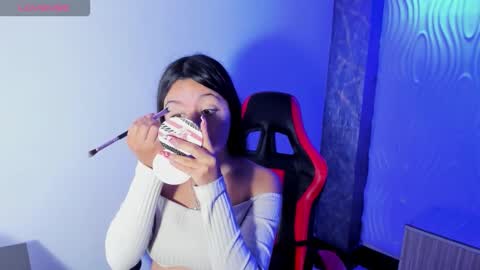 Snapshot of zoe_connor19 chatting on October 23, 2025, 9:24 pm Z O E online show from October 23, 2025, 9:24 pm