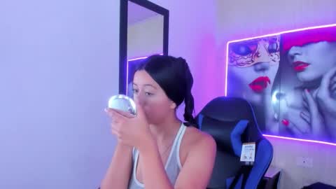 Z O E online show from January 17, 2026, 7:50 pm