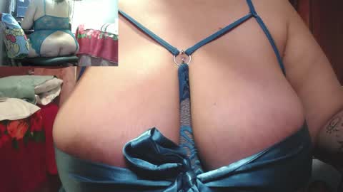 zoe hotxxx online show from April 16, 2026, 2:07 pm