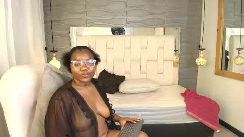 Zoe online show from October 14, 2025, 5:08 am
