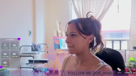 Snapshot of zoe_khall chatting on April 23, 2026, 5:15 pm ZOE online show from April 23, 2026, 5:15 pm