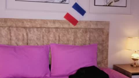 zoe_moon__ online show from June 30, 2026, 11:22 am