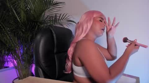 Snapshot of zoe_roux210949 chatting on February 22, 2026, 3:07 am Zoe online show from February 22, 2026, 3:07 am