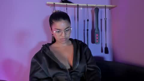 Snapshot of zoe_roux210949 chatting on February 25, 2026, 3:38 am Zoe online show from February 25, 2026, 3:38 am