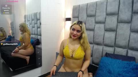 Zoe online show from October 15, 2025, 12:16 pm