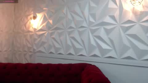 Snapshot of zoe_silver1 chatting on November 12, 2025, 3:56 pm Zoe online show from November 12, 2025, 3:56 pm