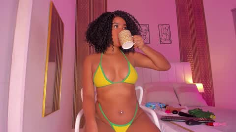 Snapshot of zoe_sky_ chatting on January 9, 2026, 11:35 am Hi guys i am Zoe online show from January 9, 2026, 11:35 am