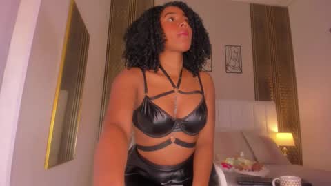 Hi guys i am Zoe  online show from March 19, 2026, 11:36 am