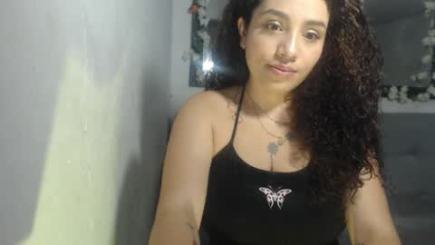 zoe tai online show from November 23, 2025, 4:56 am