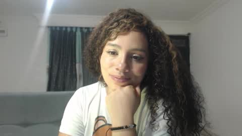 zoe tai online show from February 11, 2026, 1:10 am