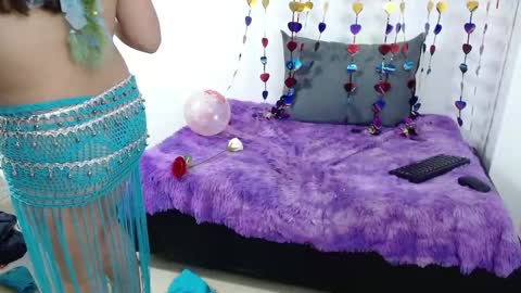 Snapshot of zoe_velvet chatting on February 18, 2025, 5:42 am Carolina online show from February 18, 2025, 5:42 am