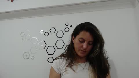 Snapshot of zoe_velvet chatting on September 10, 2025, 10:21 pm Carolina online show from September 10, 2025, 10:21 pm