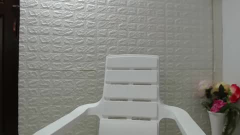 Snapshot of zoe_velvet chatting on October 25, 2025, 6:35 pm Carolina online show from October 25, 2025, 6:35 pm