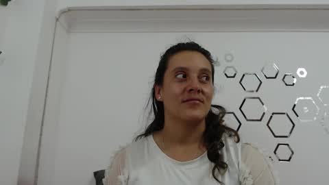 Snapshot of zoe_velvet chatting on November 19, 2025, 8:42 pm Carolina online show from November 19, 2025, 8:42 pm