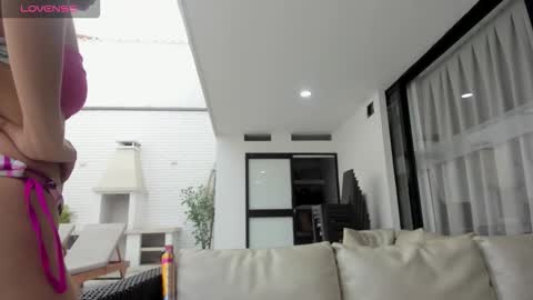 Snapshot of zoeblanc chatting on January 10, 2026, 11:56 am zoeblanc online show from January 10, 2026, 11:56 am