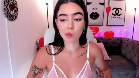  zoee jackson online show from February 16, 2025, 9:48 pm