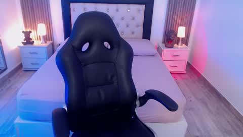 Snapshot of zoee_joness chatting on September 20, 2025, 3:07 am zoe online show from September 20, 2025, 3:07 am