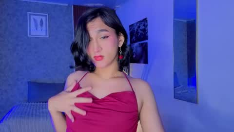 Snapshot of zoee_kiss_ chatting on June 7, 2026, 5:00 am ZOE online show from June 7, 2026, 5:00 am