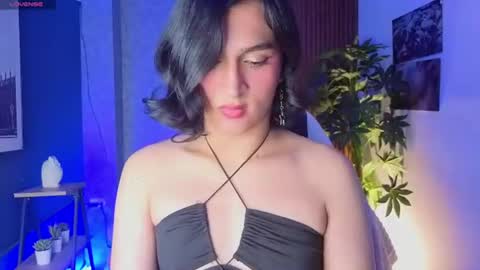 ZOE online show from June 19, 2026, 6:07 am