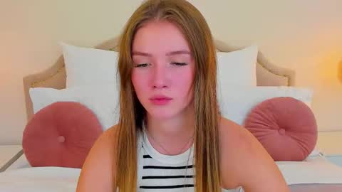 Snapshot of zoekwik chatting on November 12, 2025, 1:55 pm Zoe online show from November 12, 2025, 1:55 pm