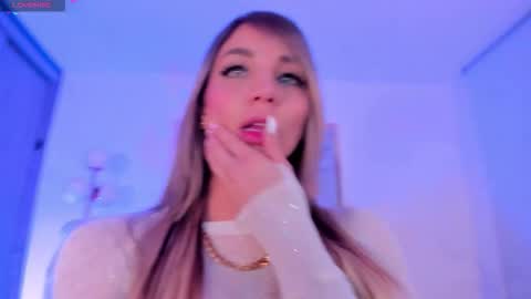 Zoe Presley  online show from November 12, 2025, 12:44 am