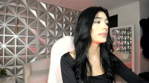 Zoe Rouse online show from January 14, 2026, 8:25 pm