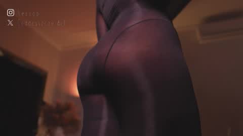 zoevidal_ online show from February 20, 2026, 11:54 am