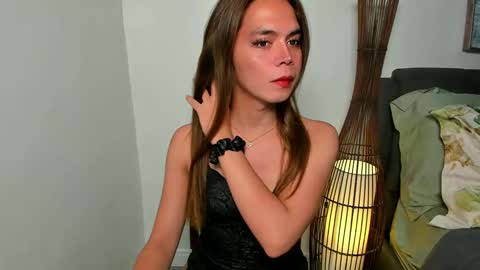 zoey online show from February 13, 2025, 8:13 pm