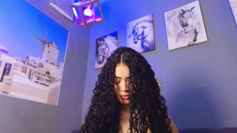 Snapshot of zoey_taylor27 chatting on March 3, 2026, 2:23 pm Zoey online show from March 3, 2026, 2:23 pm