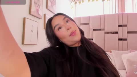 zoey thommpson online show from January 8, 2026, 7:38 pm