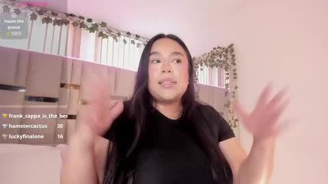 zoey thommpson online show from January 10, 2026, 7:37 pm