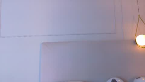 Zoey online show from July 8, 2026, 1:04 pm