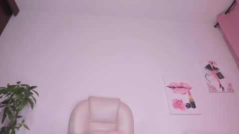  Zofhia online show from March 9, 2025, 4:27 am