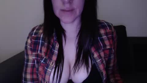 Snapshot of zoibee chatting on January 18, 2025, 10:17 pm zoibee online show from January 18, 2025, 10:17 pm