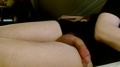 Snapshot of zolexthomas chatting on December 14, 2024, 9:45 pm zolexthomas online show from December 14, 2024, 9:45 pm