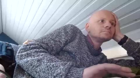 Snapshot of zolexthomas chatting on February 19, 2025, 3:49 pm zolexthomas online show from February 19, 2025, 3:49 pm