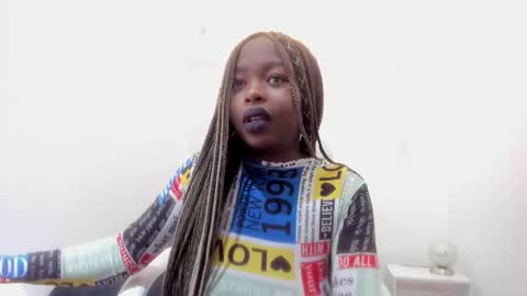 Snapshot of zooee_p chatting on December 7, 2024, 11:40 am Zooe online show from December 7, 2024, 11:40 am