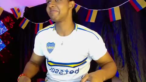 Snapshot of zoriel_derox chatting on June 13, 2026, 6:50 pm Zoriel online show from June 13, 2026, 6:50 pm