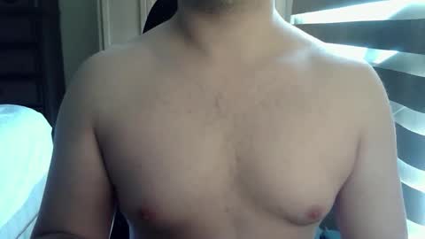 Himbo fox online show from May 5, 2026, 7:22 pm