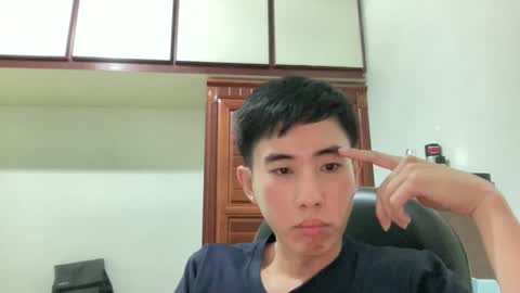 Z online show from April 4, 2026, 2:14 pm