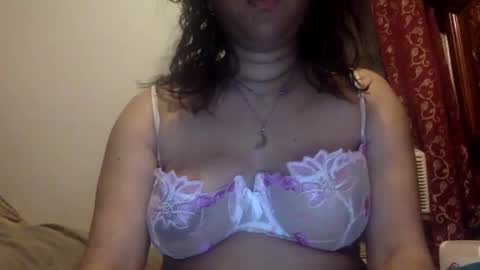 zsultana online show from March 16, 2026, 5:24 am