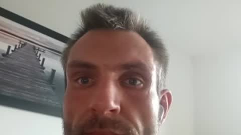 Snapshot of zuabua85 chatting on June 14, 2026, 4:03 am MrNice online show from June 14, 2026, 4:03 am
