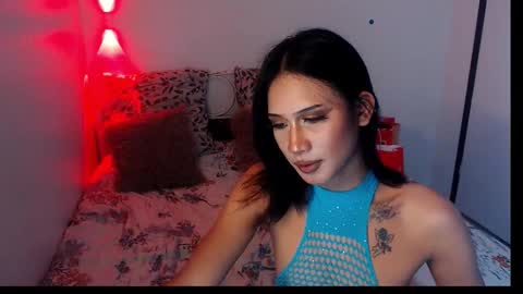 Zoe online show from December 21, 2025, 4:14 pm