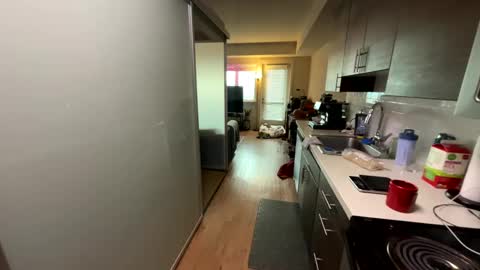 Zuko online show from February 8, 2025, 6:55 pm