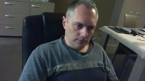 Snapshot of zultem chatting on March 11, 2025, 4:43 am zultem online show from March 11, 2025, 4:43 am